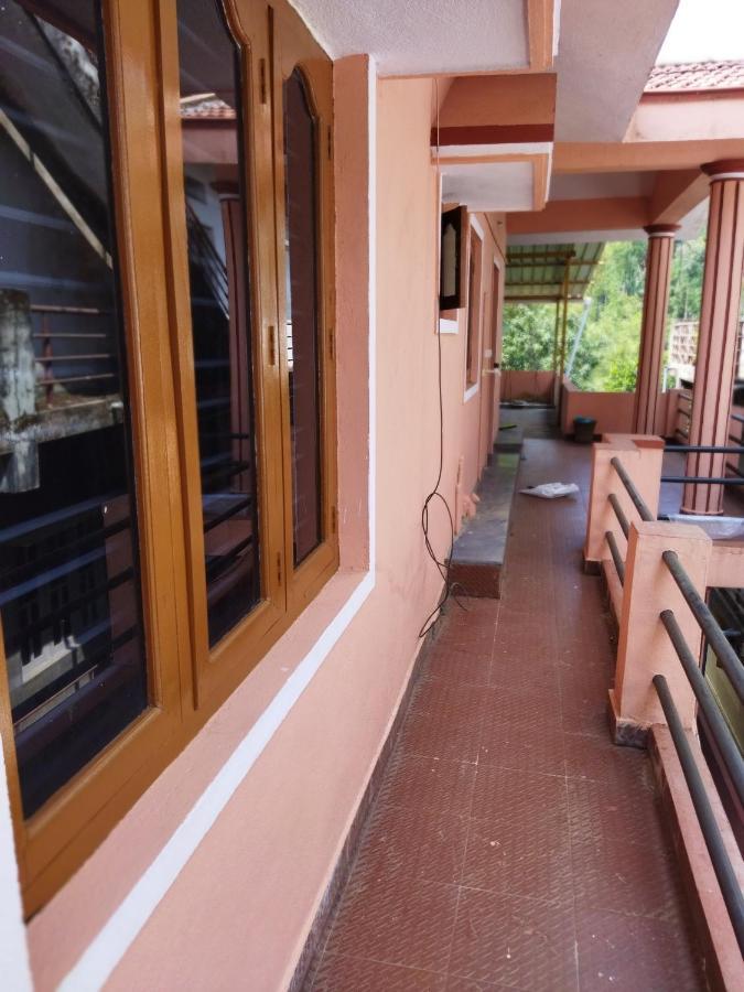 Hidden Gem Home Stay Madikeri Esterno foto